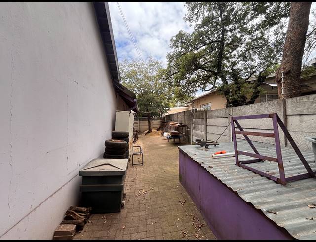 250M² OFFICE FOR SALE IN EASTLEIGH